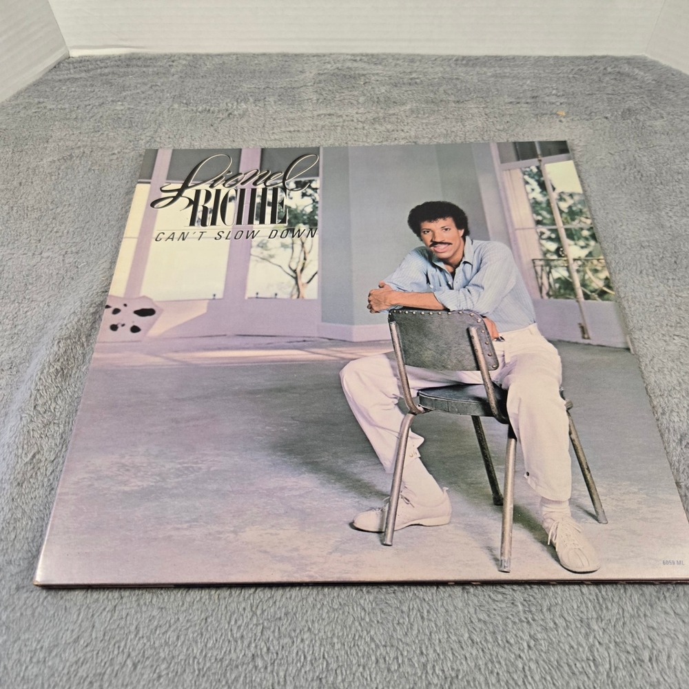 Lionel Richie Can't Slow Down Vinyl LP 1983 Motown 6059ML Gatefold Hello Pop R&B